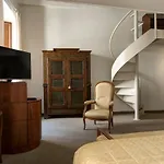 Tiferno Hotel