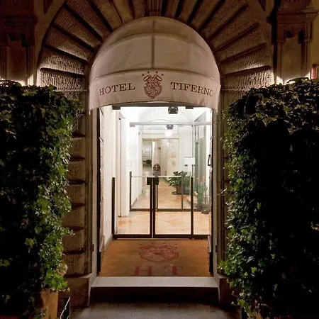 Hotel Tiferno 4*