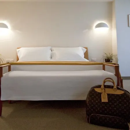 Tiferno Hotel
